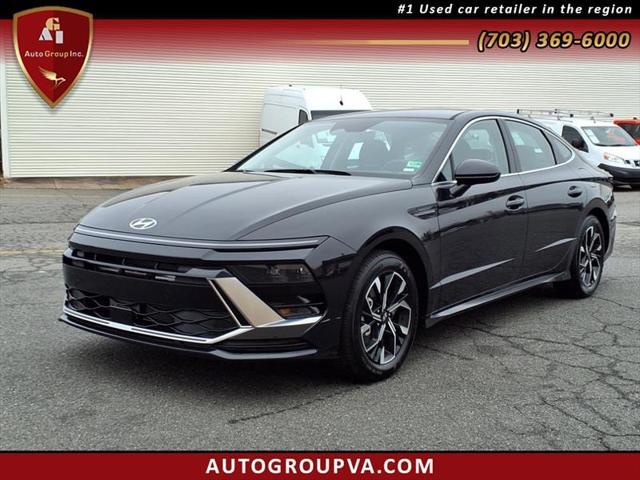 used 2025 Hyundai Sonata car, priced at $25,186
