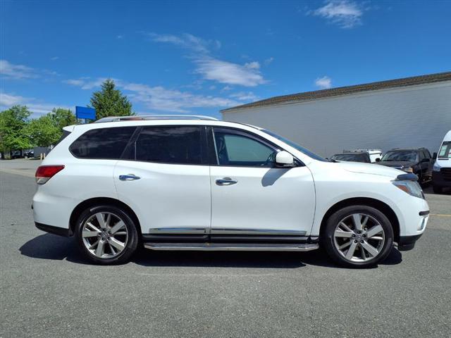 used 2014 Nissan Pathfinder car, priced at $10,995