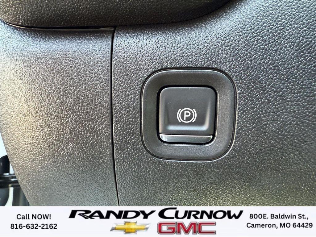 new 2026 GMC Sierra 1500 car, priced at $44,920