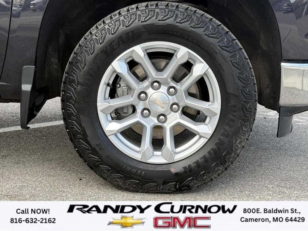 used 2022 Chevrolet Silverado 1500 car, priced at $34,995