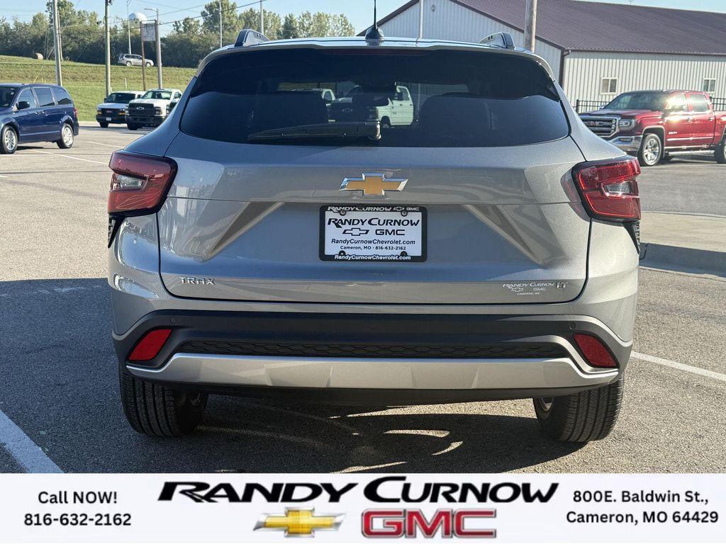 new 2026 Chevrolet Trax car, priced at $25,885