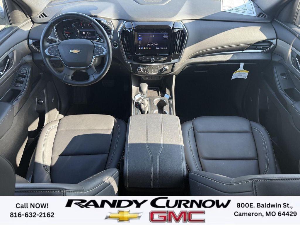 used 2023 Chevrolet Traverse car, priced at $37,995