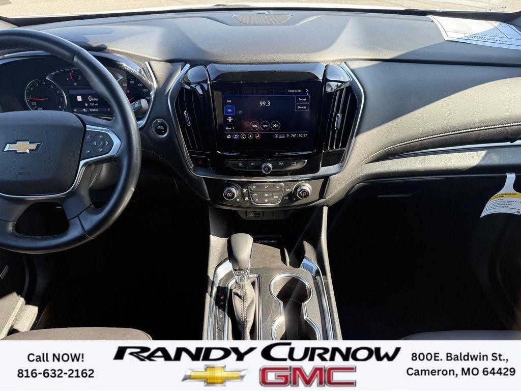 used 2023 Chevrolet Traverse car, priced at $37,995