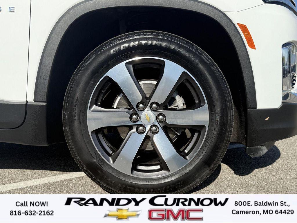 used 2023 Chevrolet Traverse car, priced at $37,995