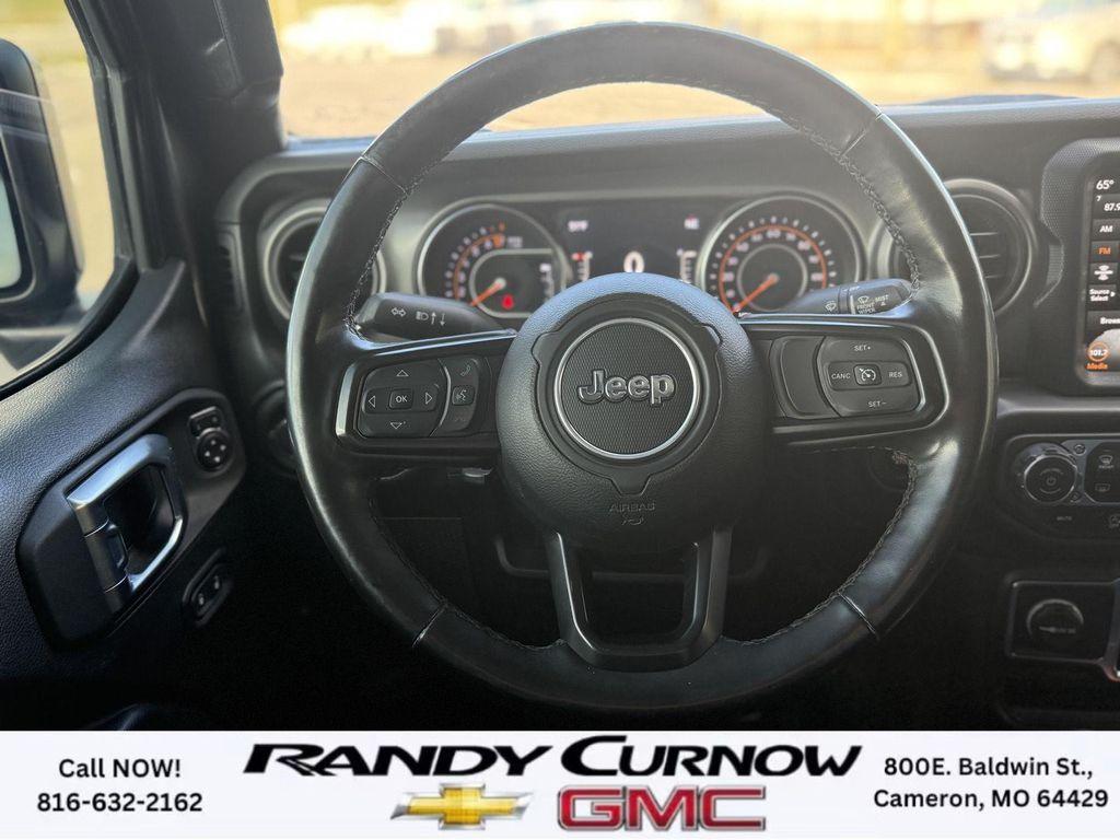 used 2022 Jeep Gladiator car, priced at $32,540