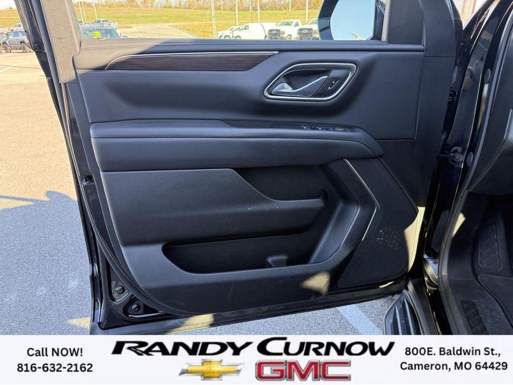 used 2024 GMC Yukon car, priced at $51,995