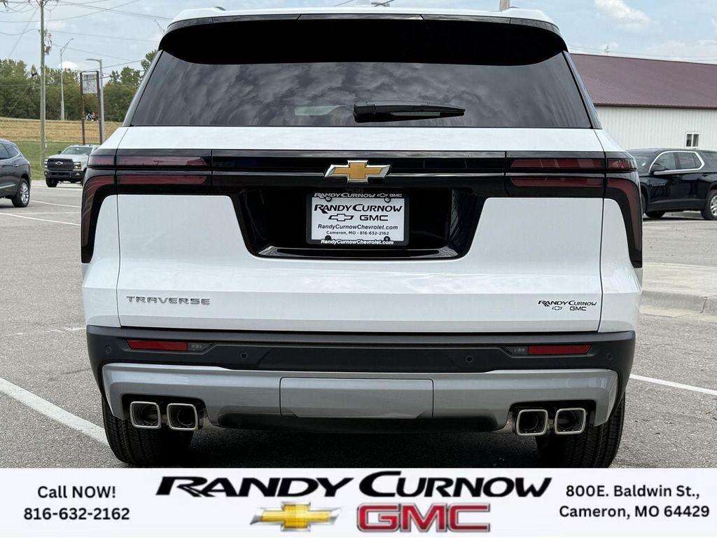 new 2026 Chevrolet Traverse car, priced at $42,695