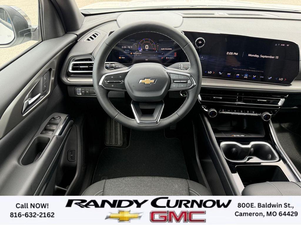 new 2026 Chevrolet Traverse car, priced at $42,695