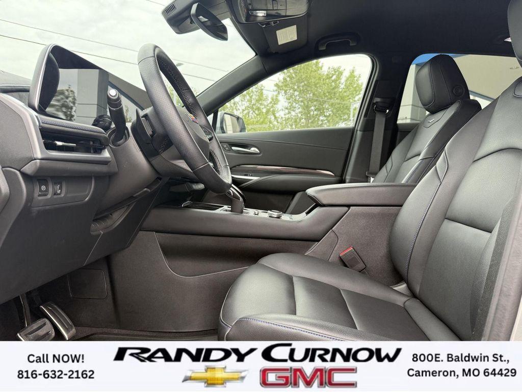 used 2025 Cadillac XT4 car, priced at $42,980