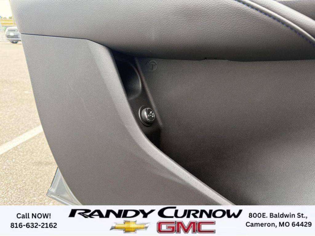 used 2025 Cadillac XT4 car, priced at $42,980