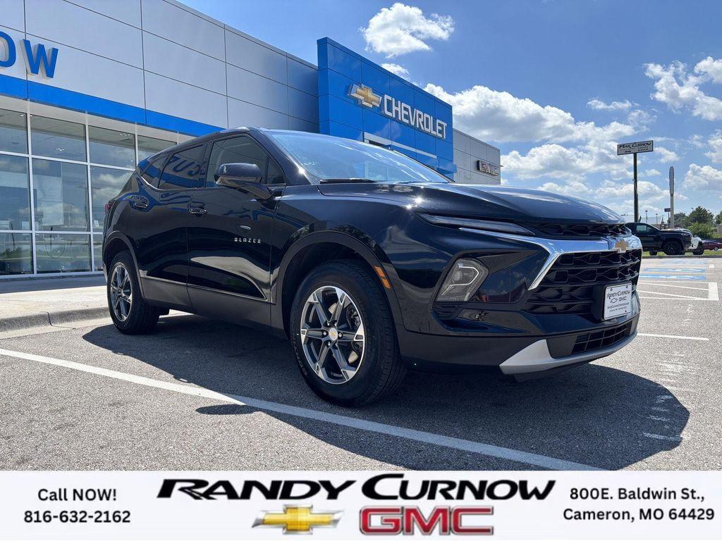 used 2025 Chevrolet Blazer car, priced at $31,900