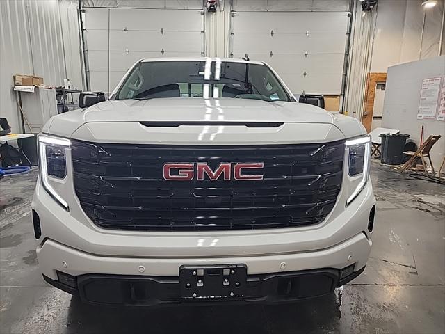 new 2024 GMC Sierra 1500 car, priced at $59,915