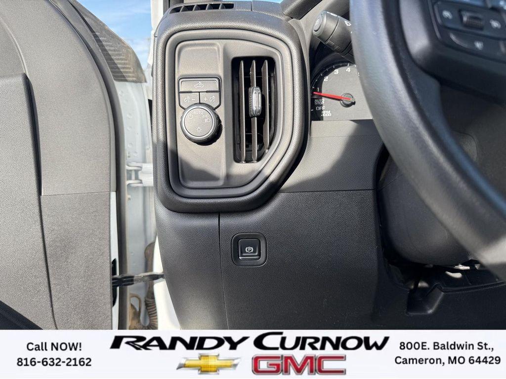 used 2024 Chevrolet Silverado 1500 car, priced at $30,500