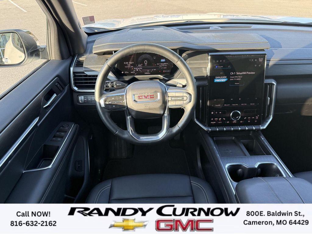 used 2024 GMC Acadia car, priced at $39,999