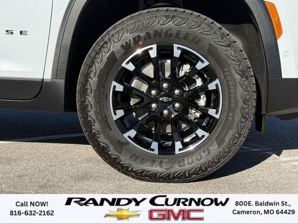 new 2026 Chevrolet Traverse car, priced at $58,450