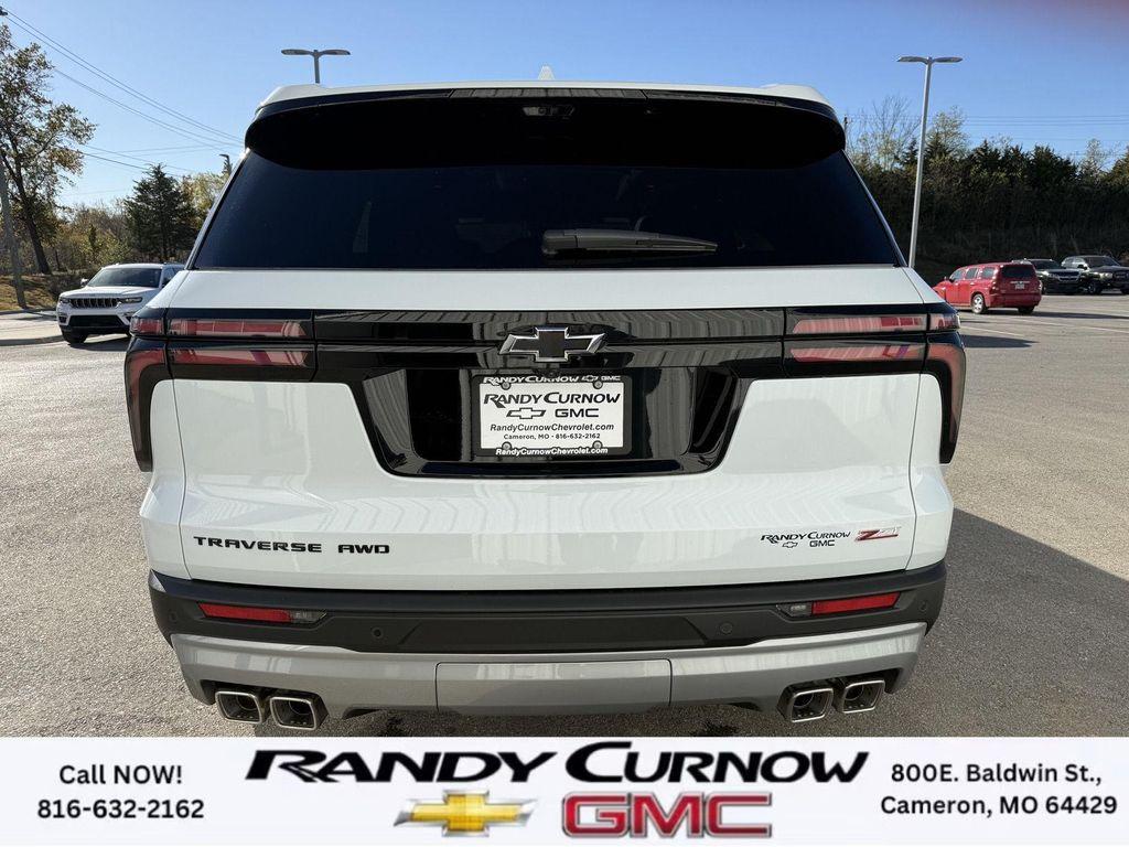 new 2026 Chevrolet Traverse car, priced at $58,450