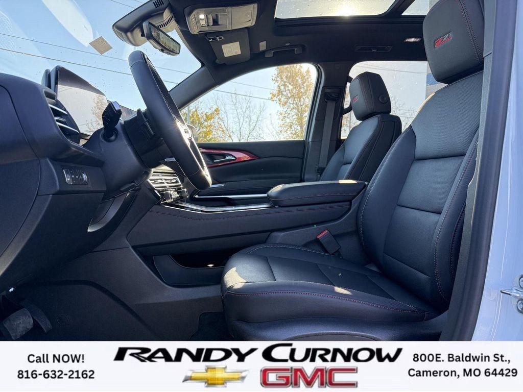 new 2026 Chevrolet Traverse car, priced at $58,450