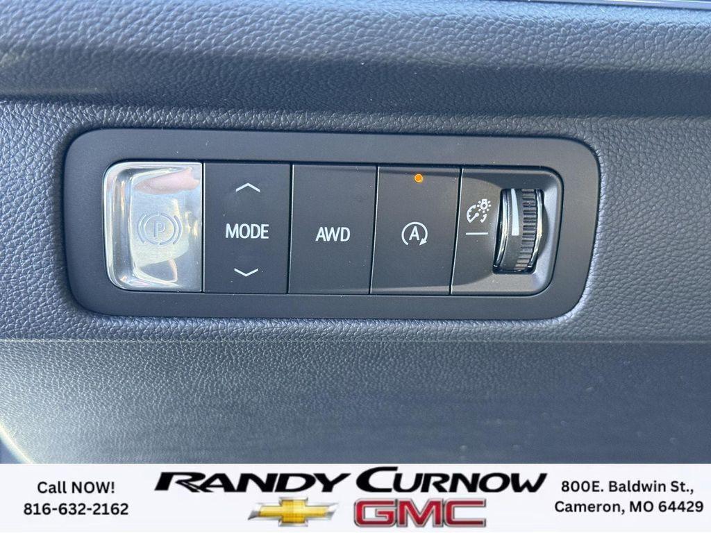 new 2026 Chevrolet Traverse car, priced at $58,450