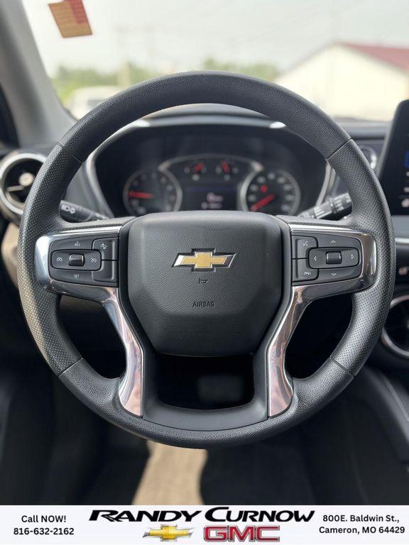 used 2025 Chevrolet Blazer car, priced at $31,900