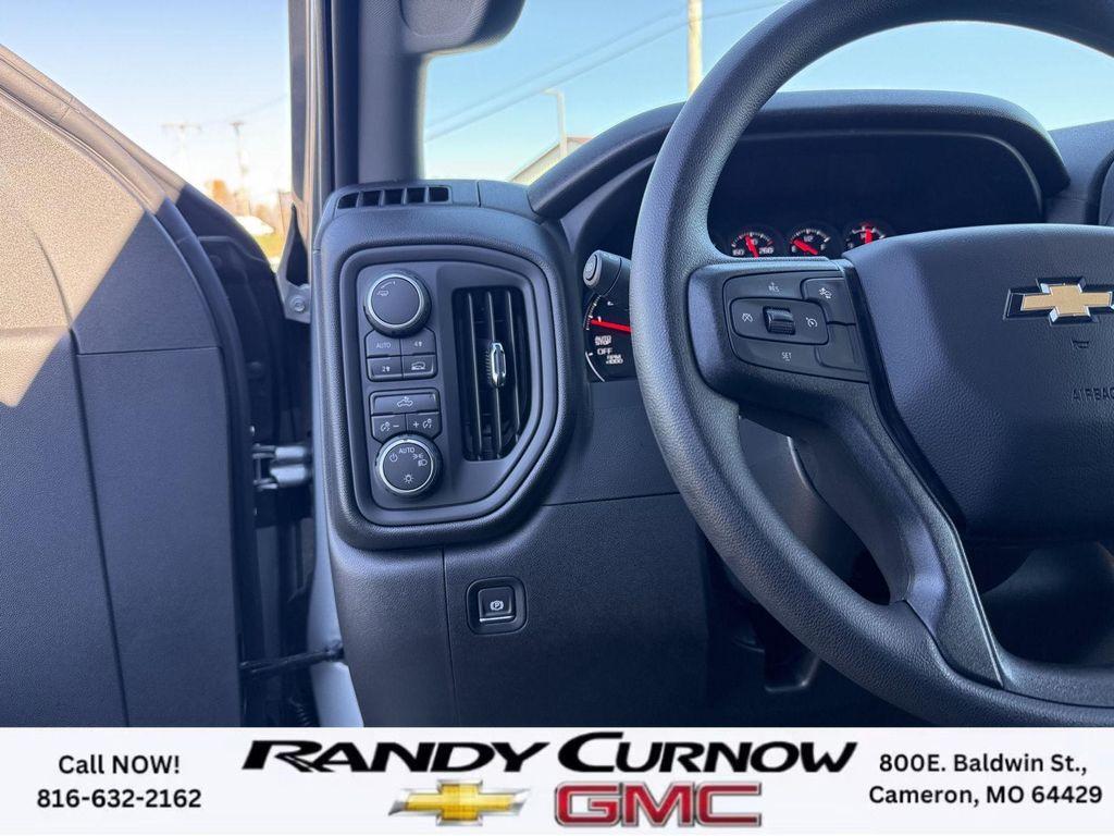 new 2026 Chevrolet Silverado 1500 car, priced at $44,580