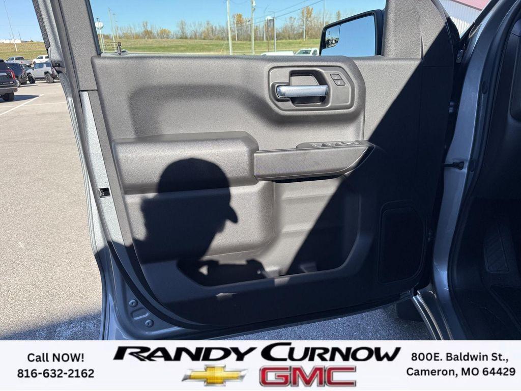 new 2026 Chevrolet Silverado 1500 car, priced at $44,580