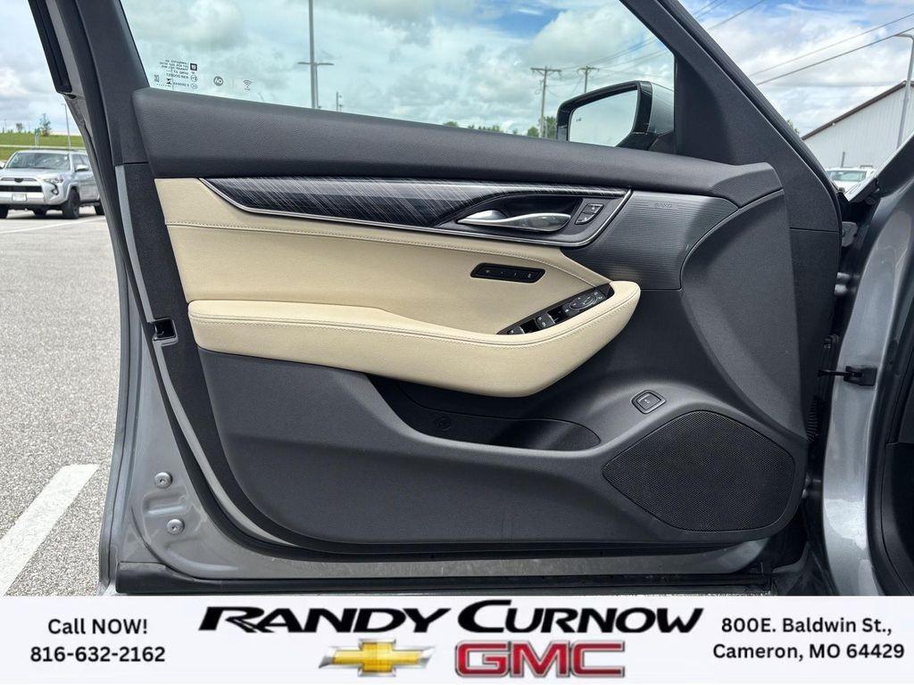 used 2025 Cadillac CT5 car, priced at $43,568