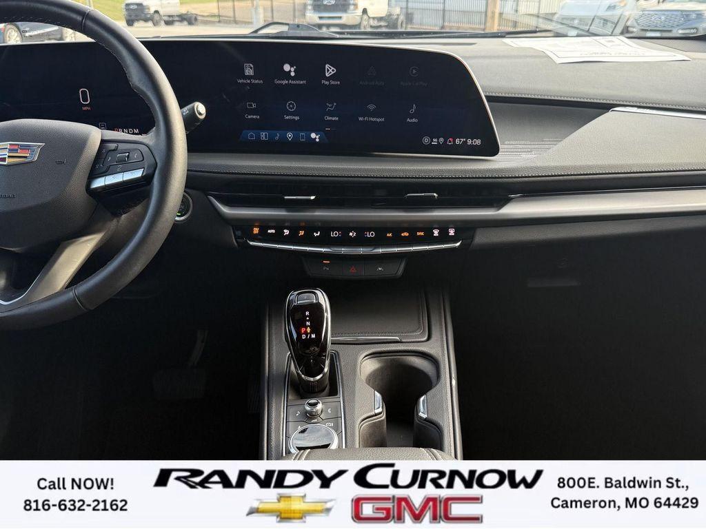 used 2025 Cadillac XT4 car, priced at $36,980
