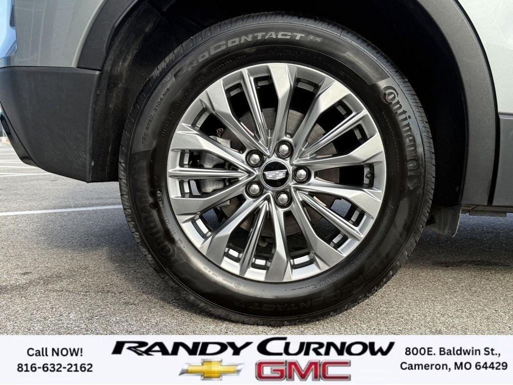 used 2025 Cadillac XT4 car, priced at $36,980