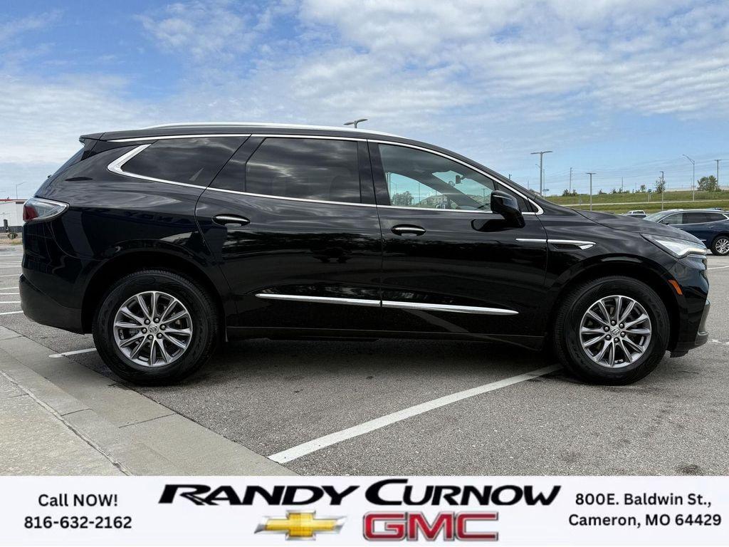 used 2024 Buick Enclave car, priced at $31,900
