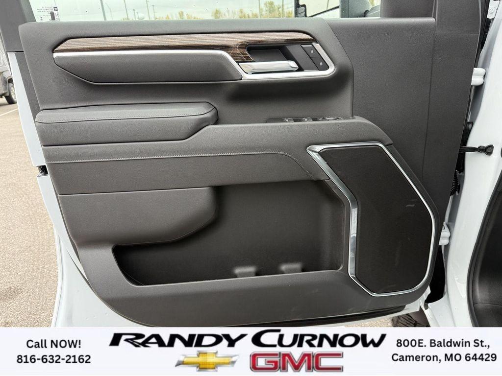 new 2026 GMC Sierra 2500 car, priced at $72,495