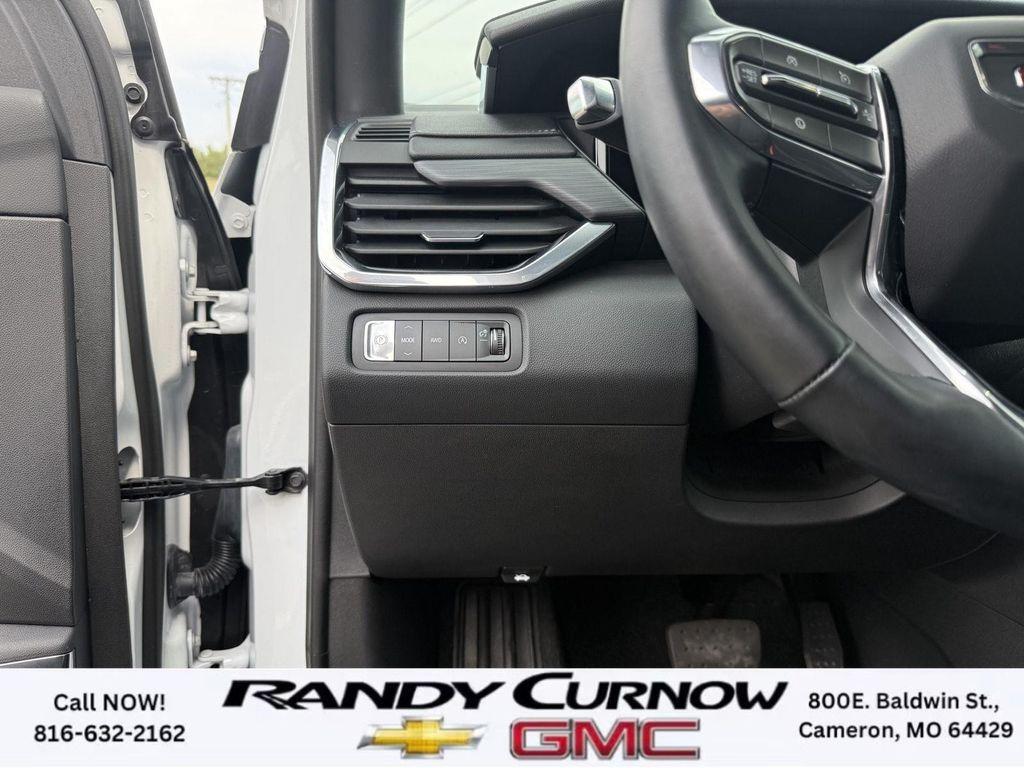 used 2024 GMC Acadia car, priced at $39,988