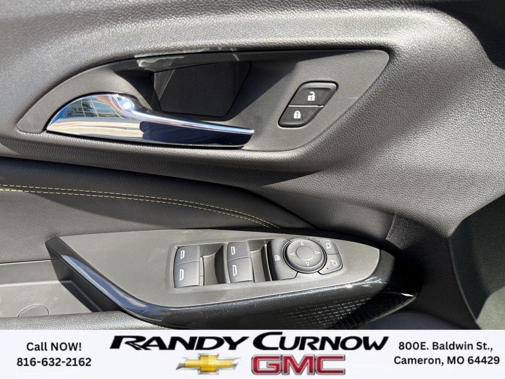 new 2025 Chevrolet Trax car, priced at $25,760