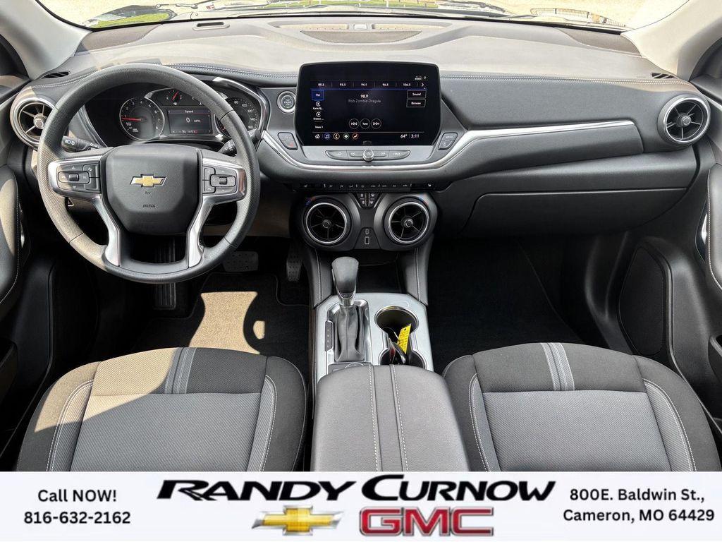 used 2025 Chevrolet Blazer car, priced at $31,900