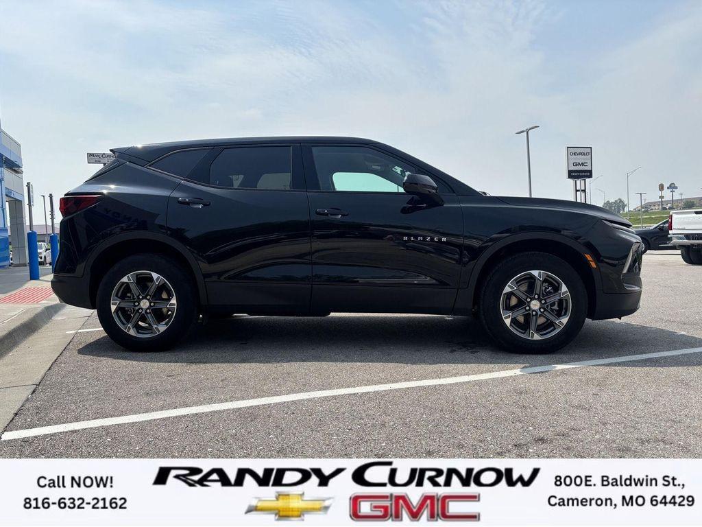 used 2025 Chevrolet Blazer car, priced at $31,900