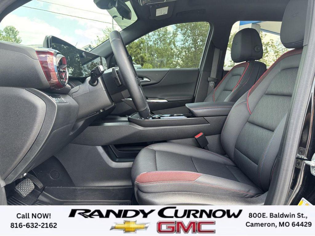 used 2025 Chevrolet Equinox car, priced at $34,988