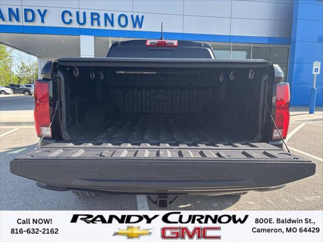 new 2025 Chevrolet Colorado car