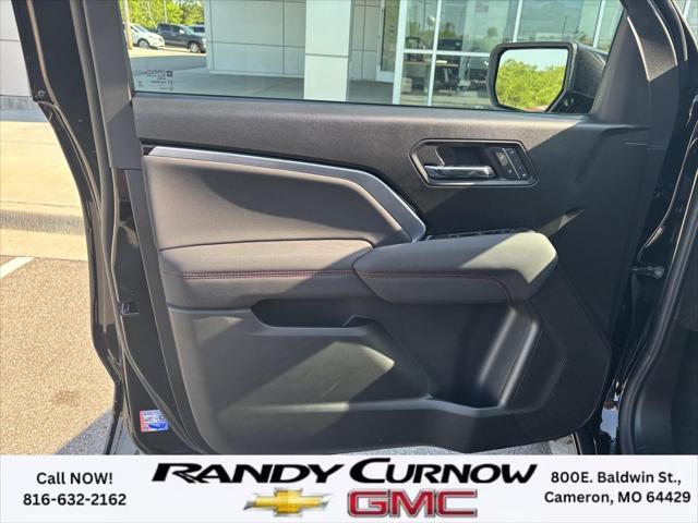 new 2025 Chevrolet Colorado car