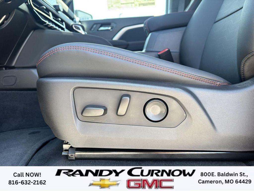 new 2025 Chevrolet Colorado car, priced at $47,969