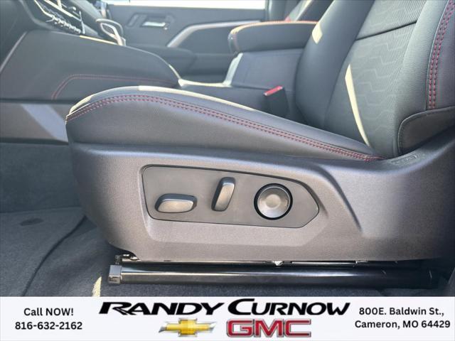 new 2025 Chevrolet Colorado car