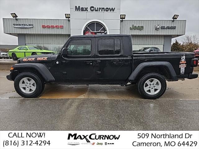 used 2021 Jeep Gladiator car, priced at $30,000