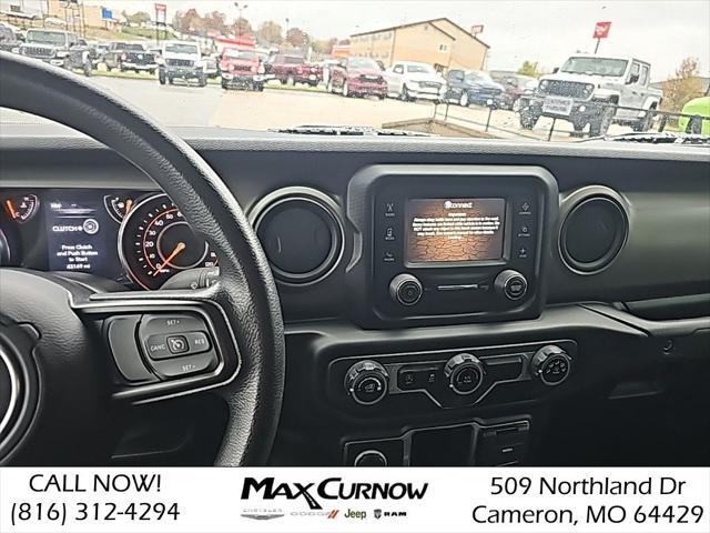 used 2021 Jeep Gladiator car, priced at $30,000