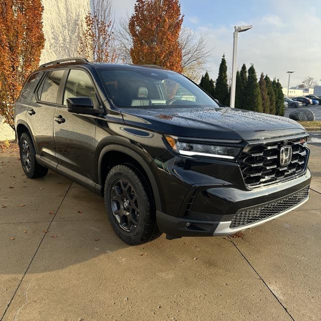 new 2025 Honda Pilot car, priced at $50,295