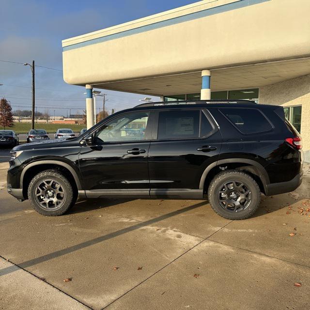 new 2025 Honda Pilot car, priced at $50,295