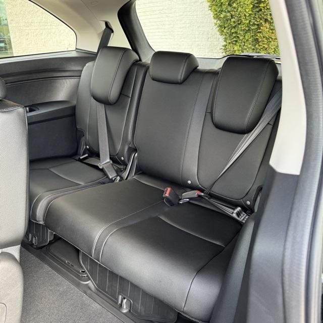 new 2026 Honda Odyssey car, priced at $43,790