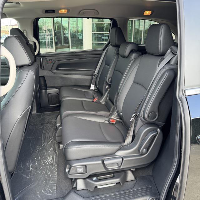 new 2026 Honda Odyssey car, priced at $43,790