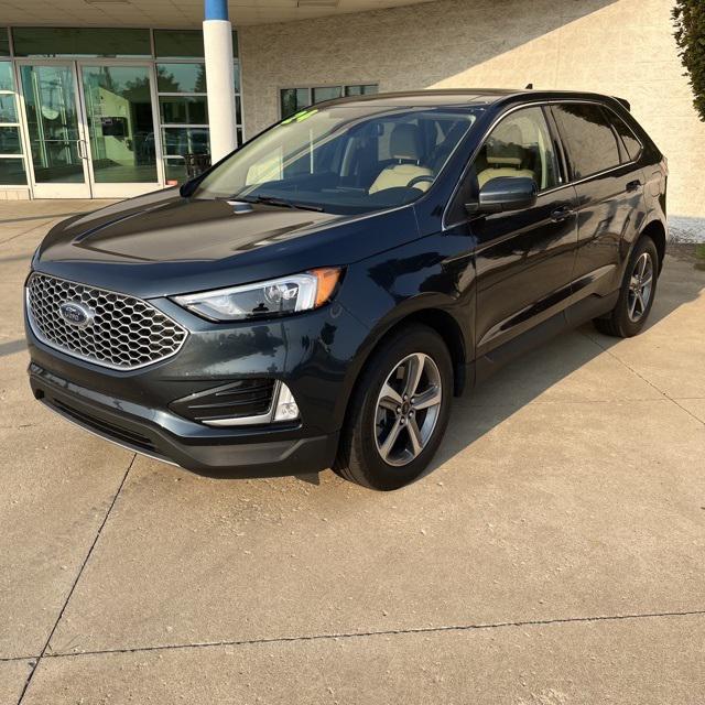 used 2024 Ford Edge car, priced at $31,450