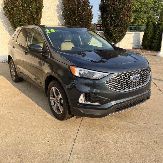 used 2024 Ford Edge car, priced at $31,450