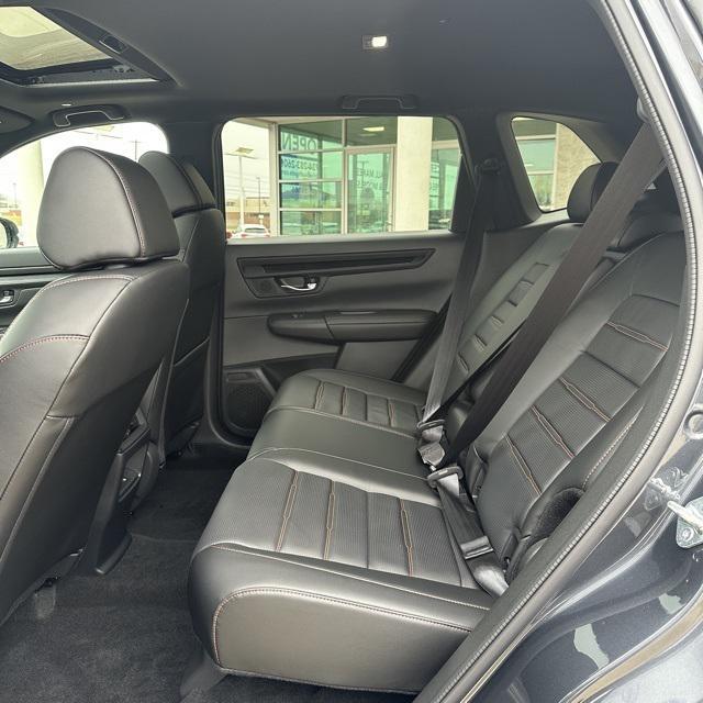 new 2025 Honda CR-V Hybrid car, priced at $39,545