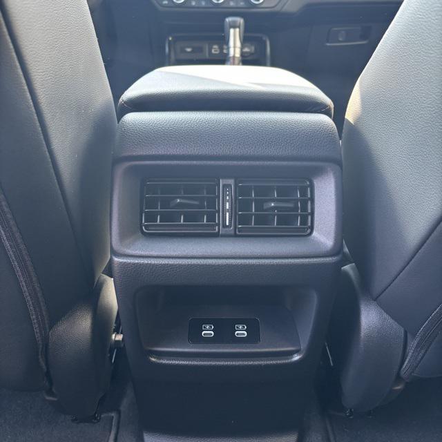 used 2025 Honda CR-V Hybrid car, priced at $37,250