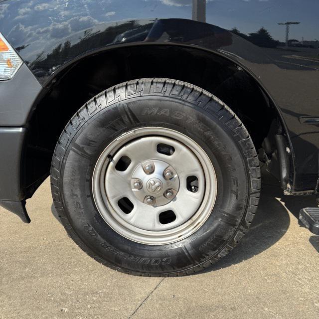 used 2014 Ram 1500 car, priced at $16,100